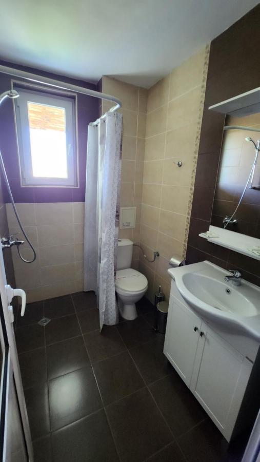 Nushev Hotel Sweti Wlas Exterior foto