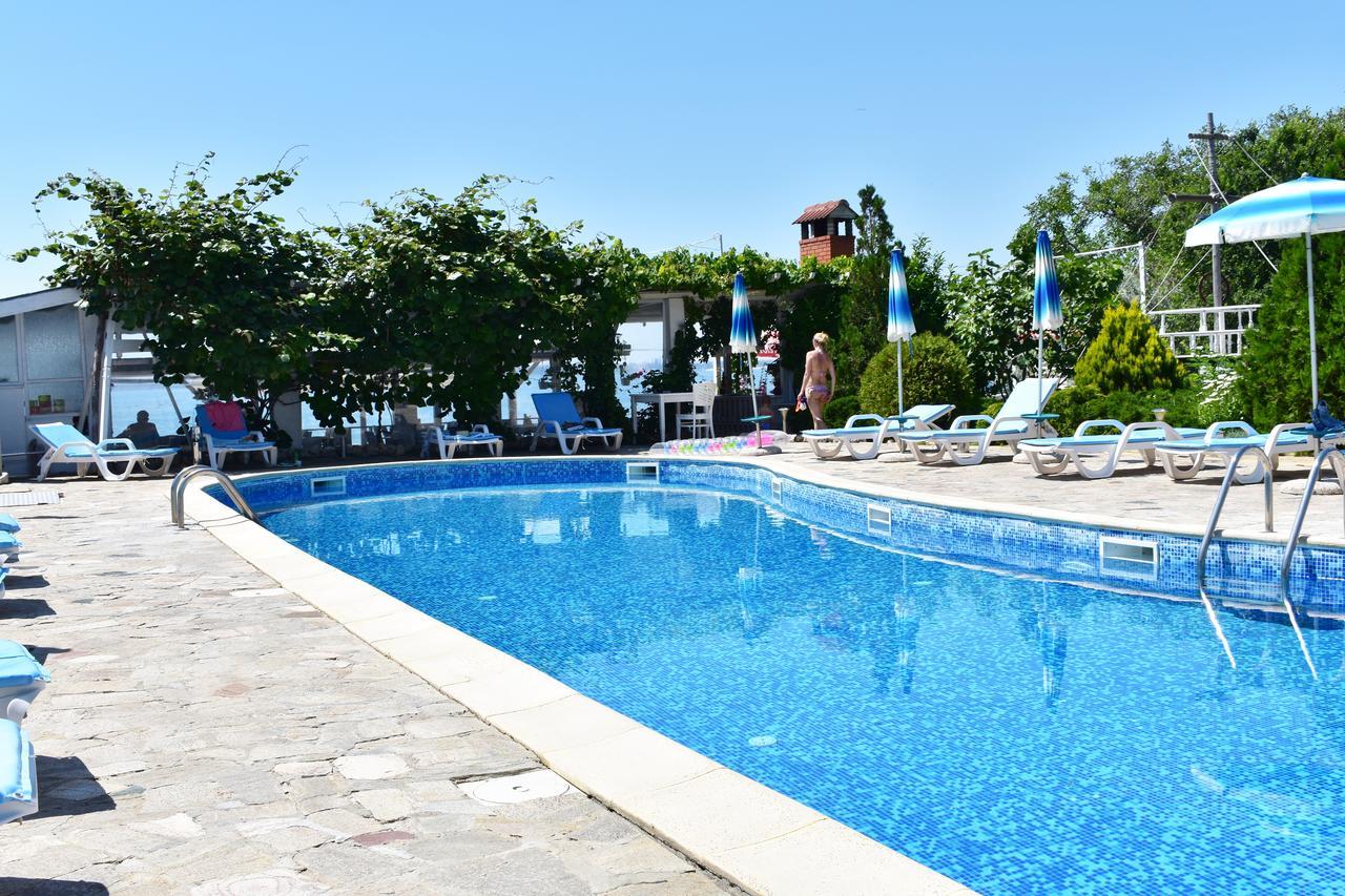 Nushev Hotel Sweti Wlas Exterior foto